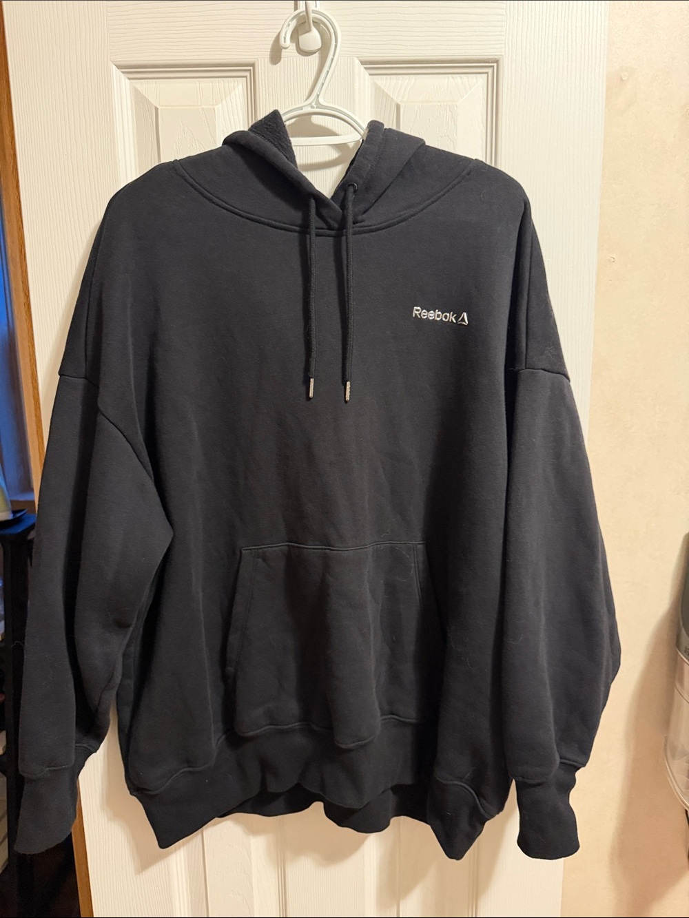 Reebok Black Pullover Hoodie with Subtle Logo